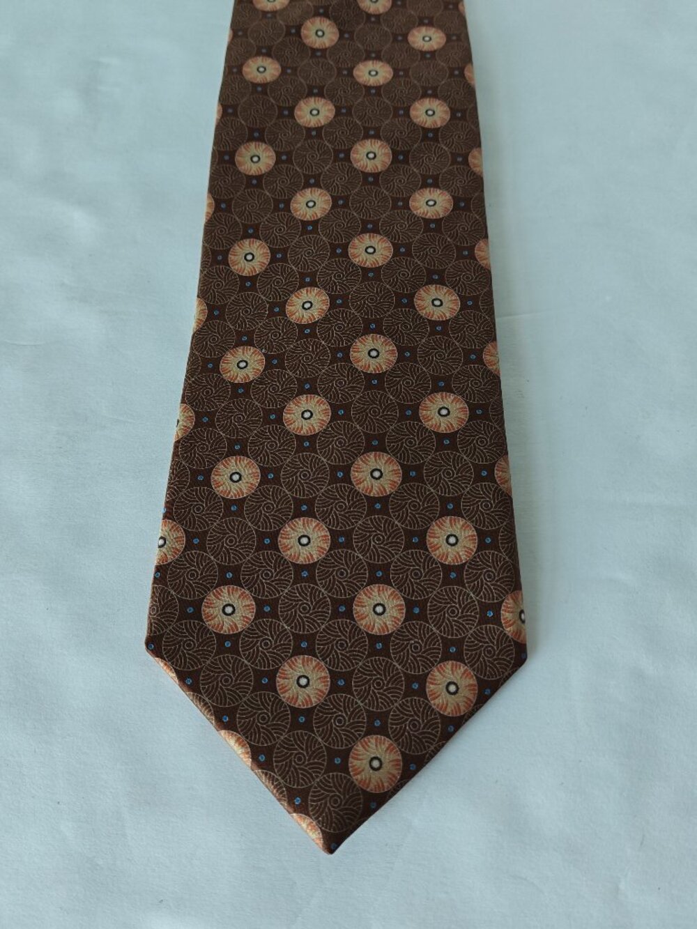 LANVIN Paris 100% silk nectie